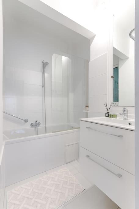 Matignon Saint-Honore : Magnifique Appartement 1Br Paris Exterior photo